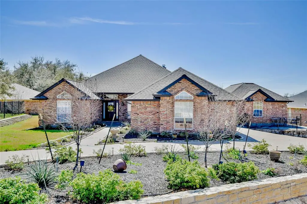 4905 W Wedgefield Road, Granbury, TX 76049