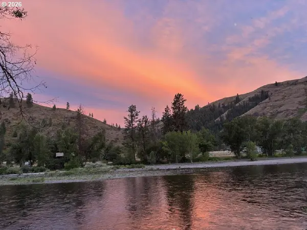 84665 GRAND RONDE RD, Enterprise, OR 97828