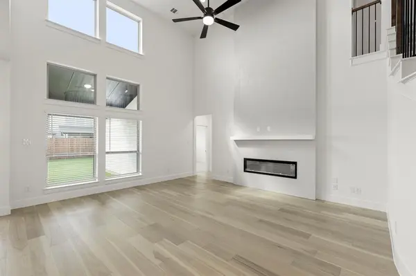 2407 Parkway Avenue, Melissa, TX 75454