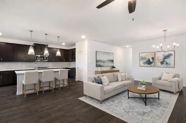 204 Golden Run Drive, Fate, TX 75189