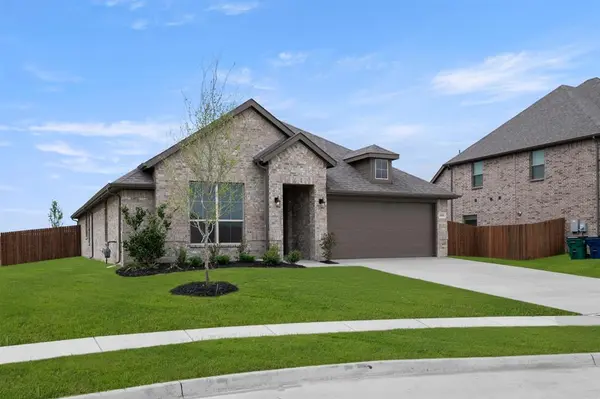 1105 Turtle Hill Lane, Crowley, TX 76036