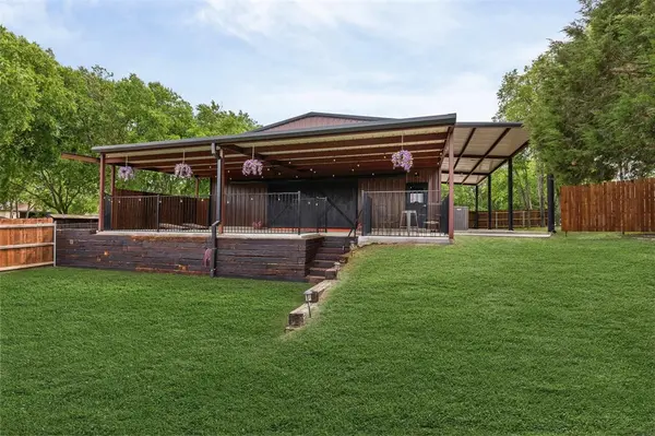 7839 Blanchard Way, Fort Worth, TX 76126