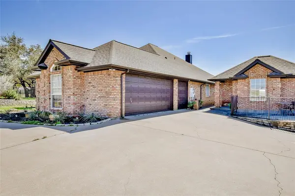 4905 W Wedgefield Road, Granbury, TX 76049