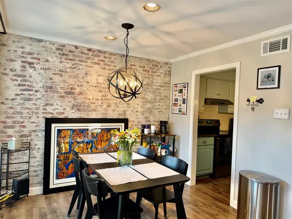 16301 Ledgemont Lane #181, Addison, TX 75001