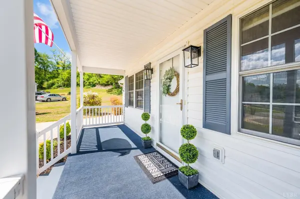 224 Lookout DR, Lynchburg, VA 24502