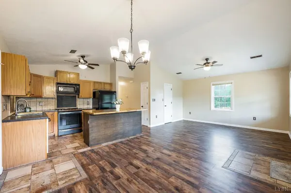 224 Lookout DR, Lynchburg, VA 24502