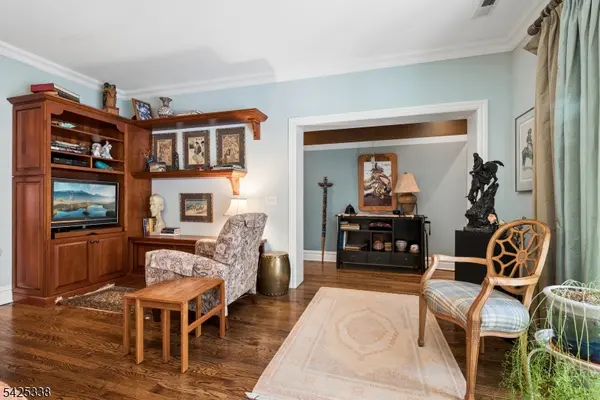 28 SCHMIDT CIRCLE, Watchung Boro, NJ 07069