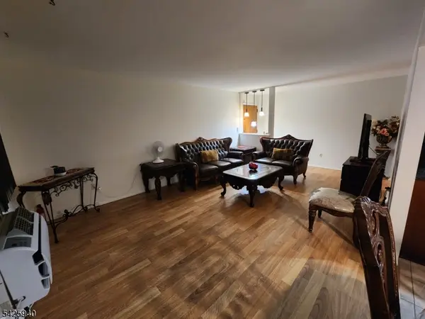 401 Highway 22 ,Bldg44,U4 #4, North Plainfield Boro, NJ 07060