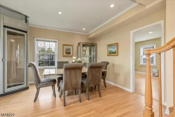 29 Mohawk Trl, Westfield Town, NJ 07090