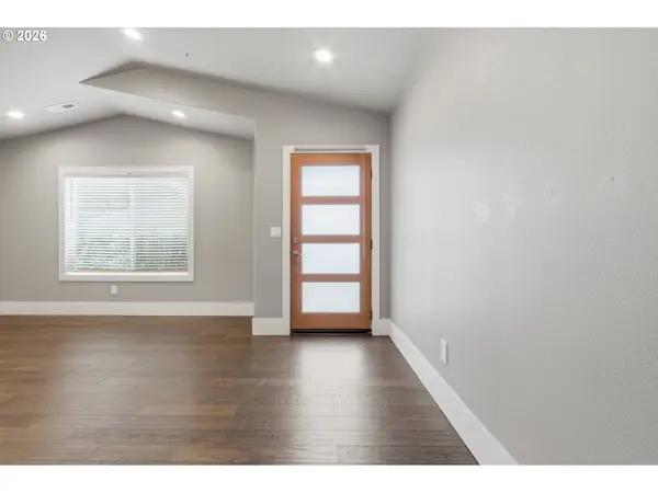 2215 NE 88TH ST, Vancouver, WA 98665