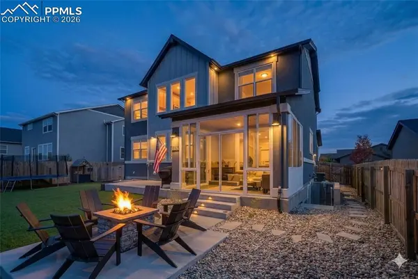 8182 Wheatland DR, Colorado Springs, CO 80908