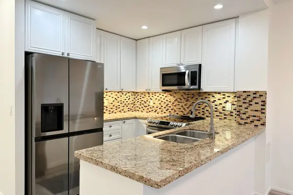 100 HARRISON Garden #GPH5, Toronto C14, ON M2N 0C2