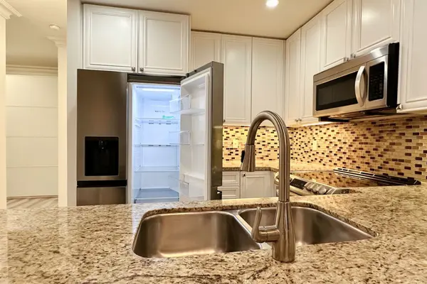 100 HARRISON Garden #GPH5, Toronto C14, ON M2N 0C2