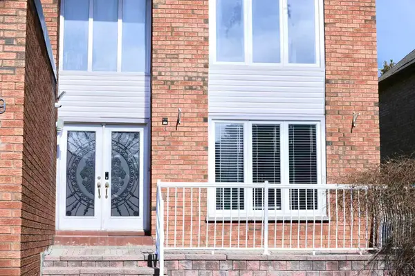 19 Delancey CRES, Markham, ON L3P 7C9