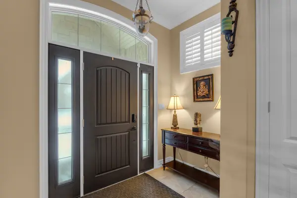 136 North Park BLVD, Oakville, ON L6M 0W6