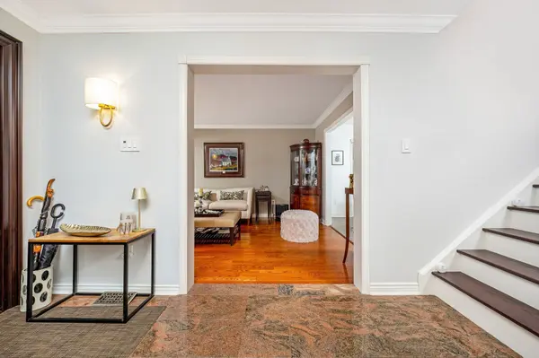 1531 Polesden DR, Mississauga, ON L5G 4P8