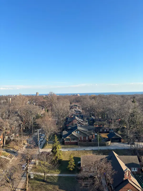 1660 Bloor ST W #1108, Toronto W02, ON M6P 1A8