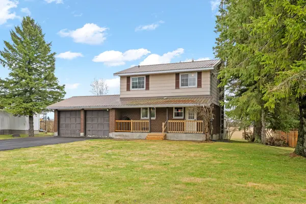 15658 County 43 RD, North Stormont, ON K0C 1K0