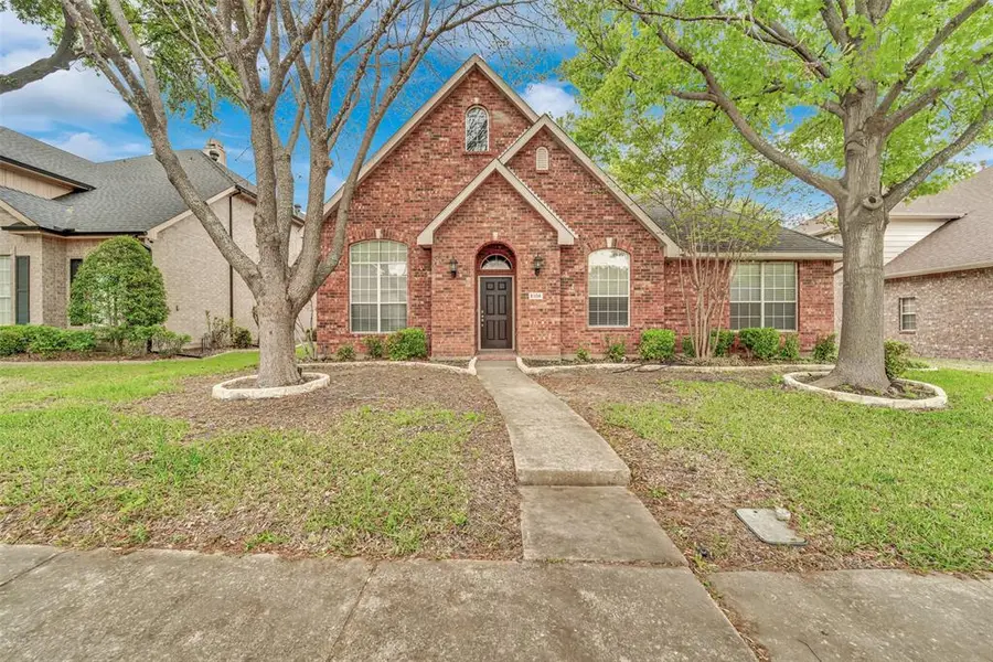 5106 Petersburg Drive, Rowlett, TX 75088