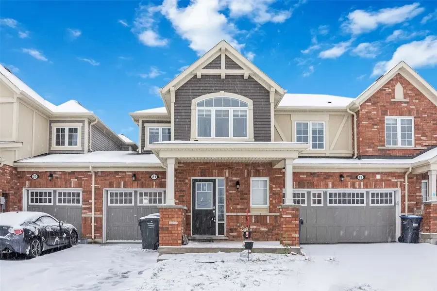 21 Donlamont CIR, Brampton, ON L7A 4T5