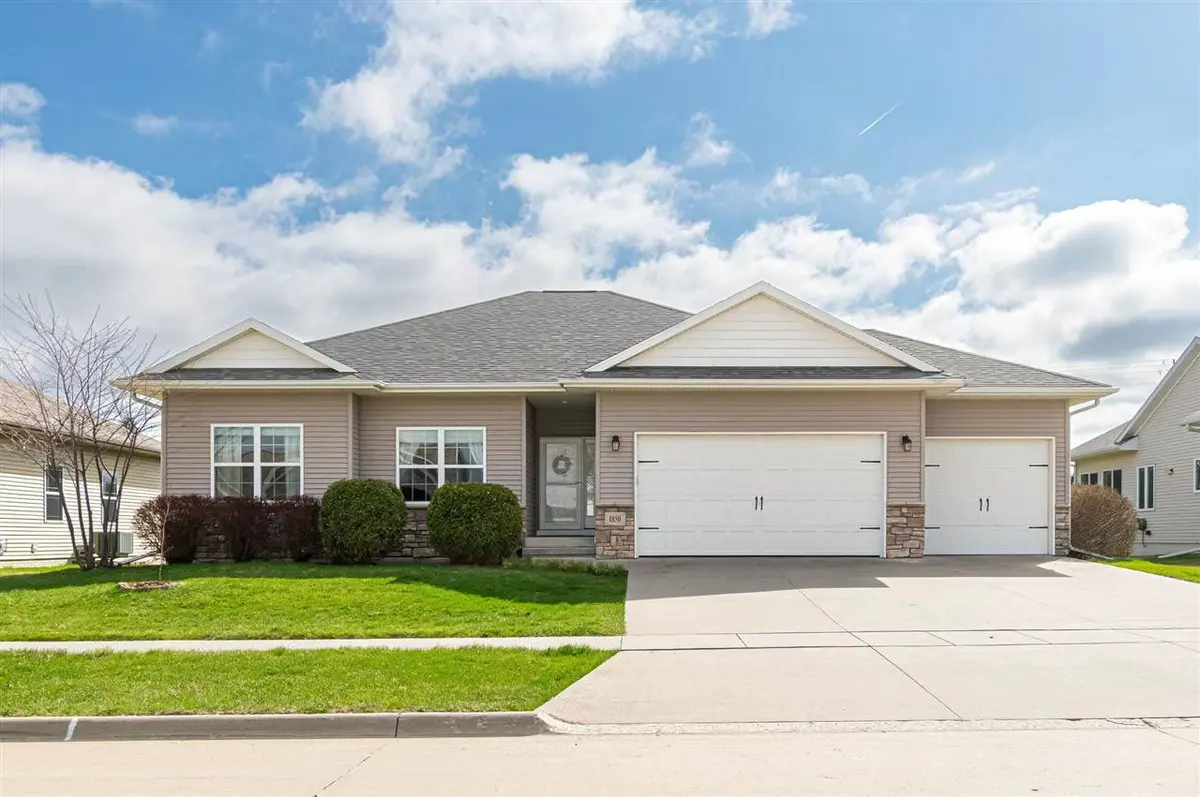 1850 Wood Duck Ct, North Liberty, IA 52317