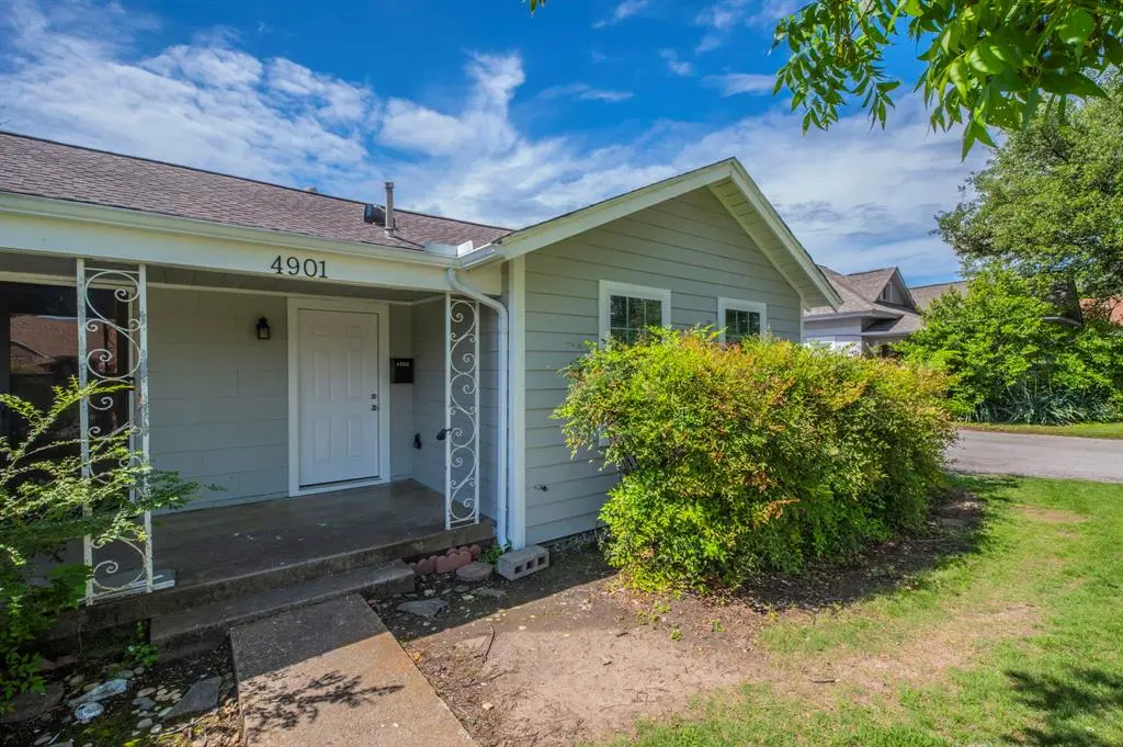 4901 Curzon Avenue #105, Fort Worth, TX 76107