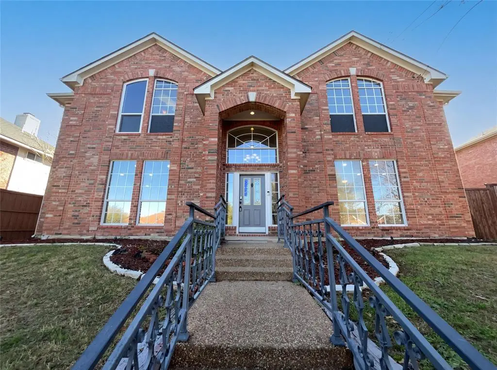 2406 Manchester Drive, Carrollton, TX 75006