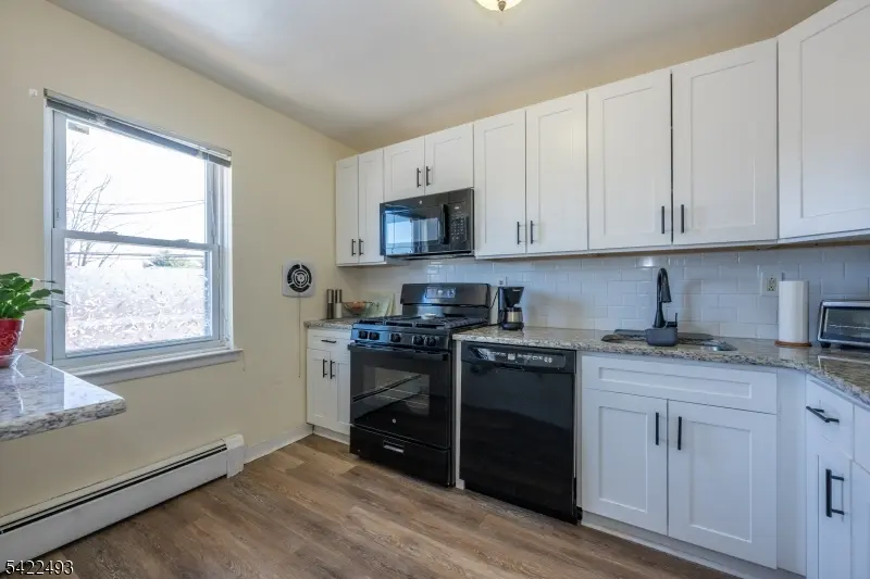 1146 Valley Rd #2A, Wayne Twp., NJ 07470