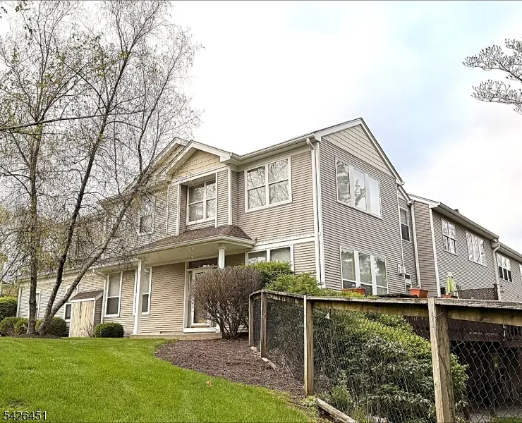 15 Aspen Ct, Hardyston Twp., NJ 07419