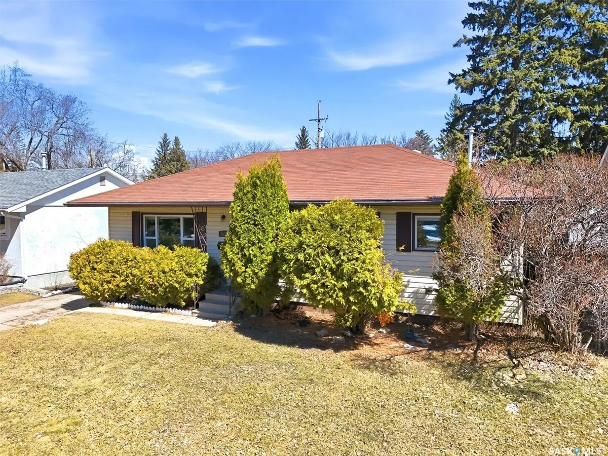 2609 Cascade STREET, Saskatoon, SK S7J 0M9