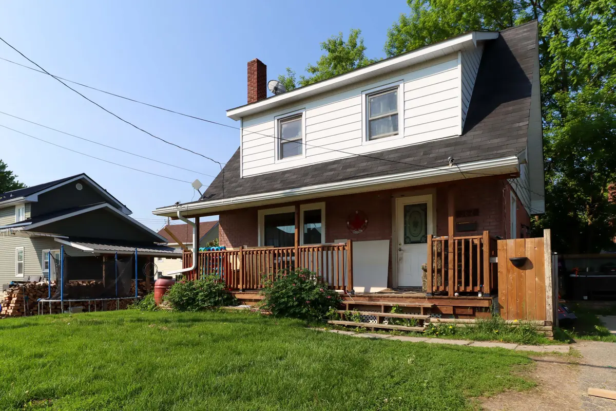 362-370 BALDWIN ST, Renfrew, ON K7V 2B9