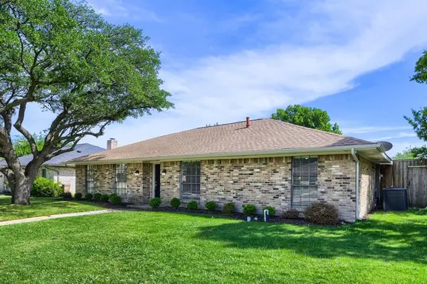 1720 Hearthstone Drive, Plano, TX 75023