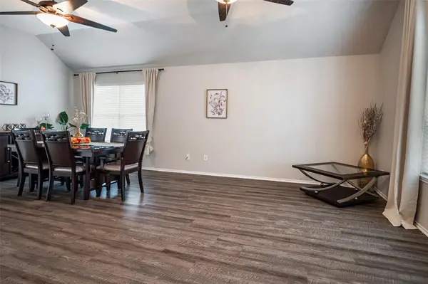 409 Dempster Court, Oak Point, TX 75068