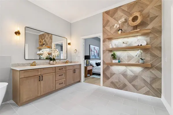 8232 Fenwick Drive, North Richland Hills, TX 76182