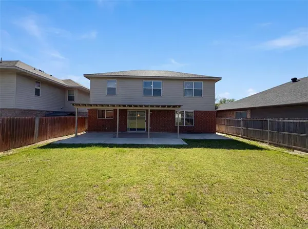 2027 Pine Knot Drive, Heartland, TX 75126