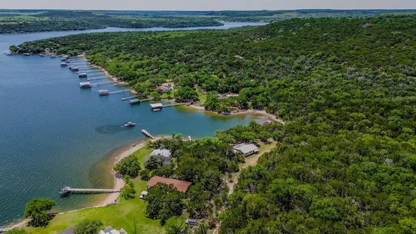 3843 Mountain View, Caddo, TX 76429