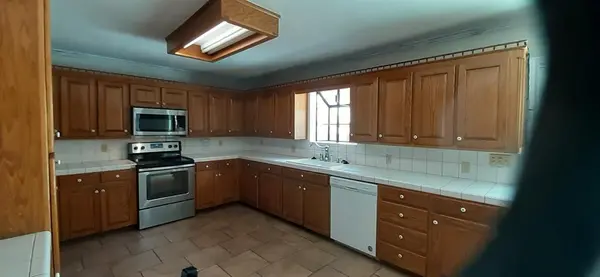 1202 Honeysuckle Drive, Keene, TX 76059