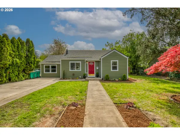 105 ASH AVE, Wood Village, OR 97060