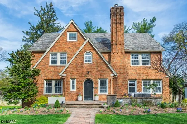 19 The Fairway, Montclair Twp., NJ 07043