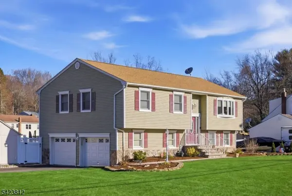 20 Meadow Ln, Mansfield Twp., NJ 07840