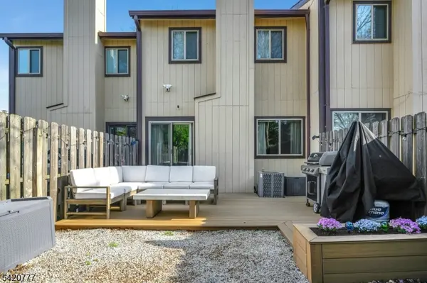 132 Chelsea Way, Bridgewater Twp., NJ 08807