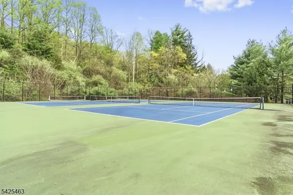 40 Four Oaks Road #40, Bedminster Twp., NJ 07921