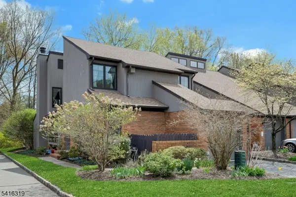 21 Shelley Pl, Morris Twp., NJ 07960