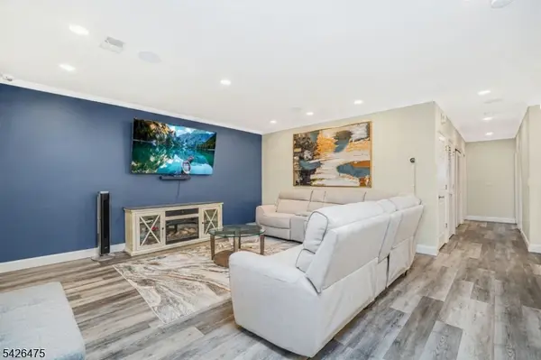 368 Rector St #307, Perth Amboy City, NJ 08861