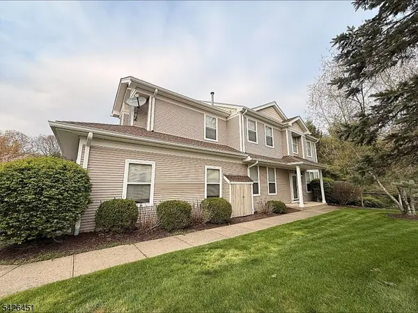 15 Aspen Ct, Hardyston Twp., NJ 07419