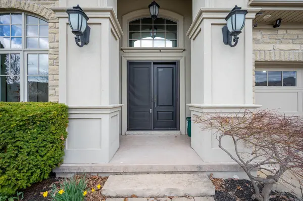 459 Deer Ridge DR, Kitchener, ON N2P 0A7