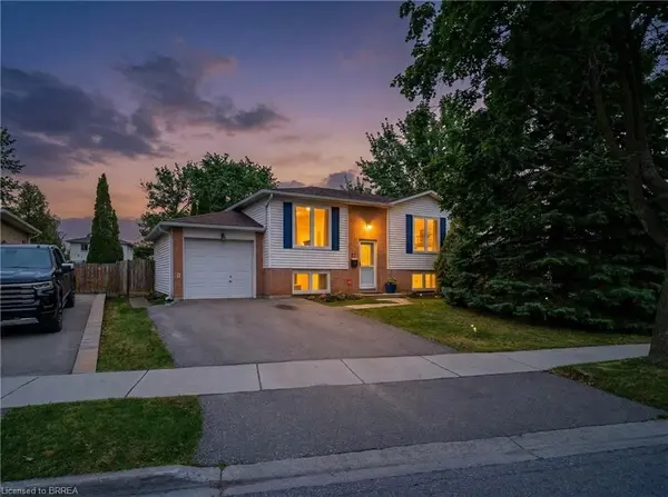 27 Jasper ST,  Brantford,  ON N3P 1M9