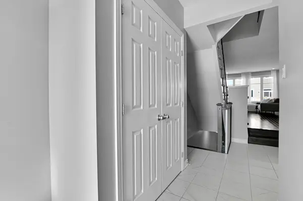 730 Sora WAY, Blossom Park - Airport And Area, ON K1T 0R3