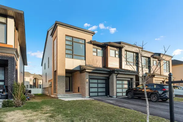 35 PLANK ST, Kanata, ON K2V 0M8