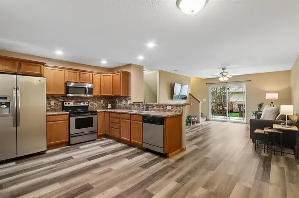 85 ALYDAR DRIVE, North Liberty, IA 52317